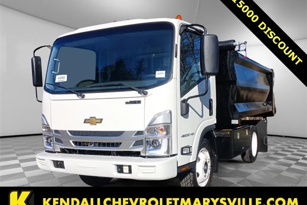 2025 Chevrolet Silverado 4500HD photo 1