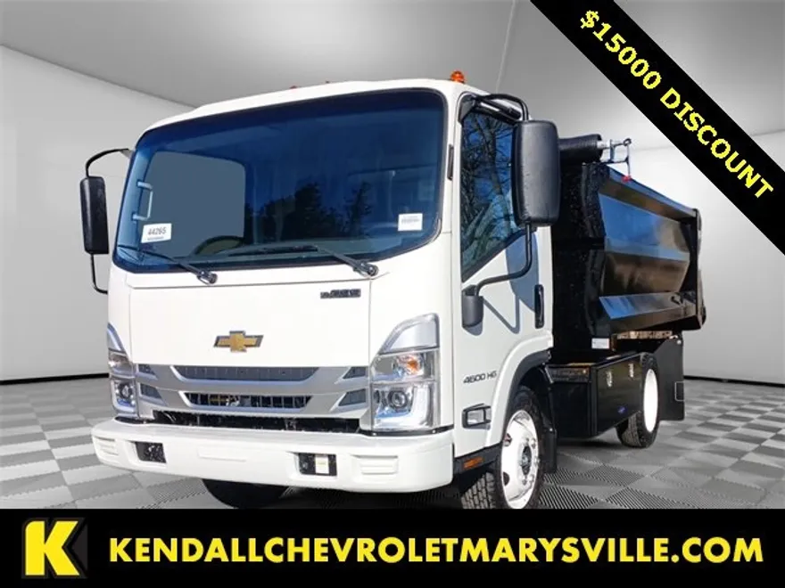 2025 Chevrolet Silverado 4500HD photo 1
