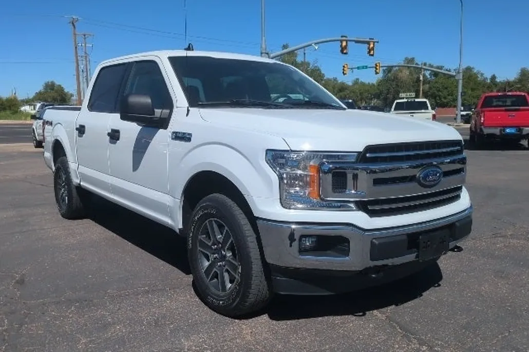 2020 Ford F-150 XLT photo 1