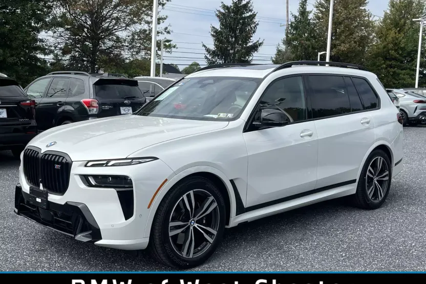 2025 Bmw X7 M60i photo 1