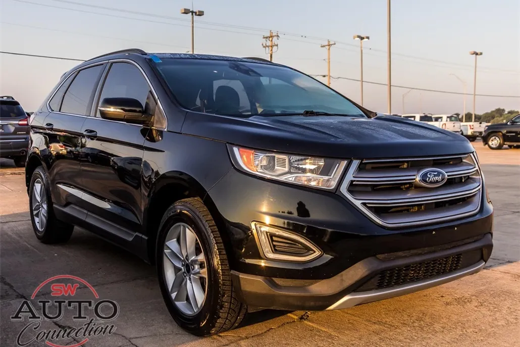 2018 Ford Edge SEL photo 1