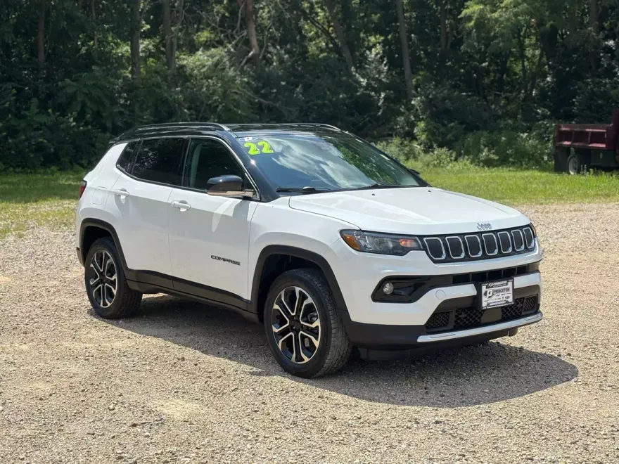 2022 Jeep Compass Limited photo 1