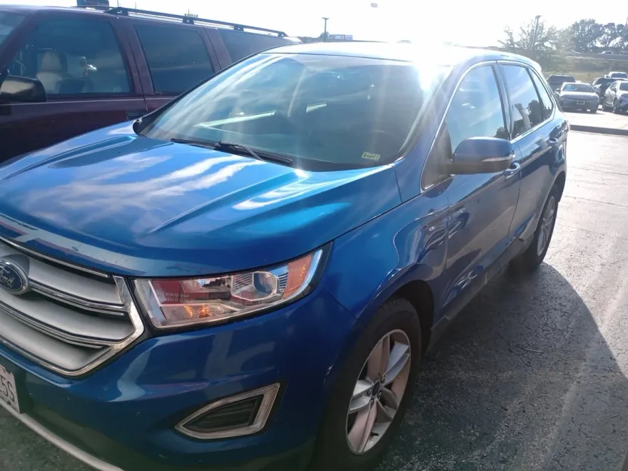 2018 Ford Edge SEL photo 1