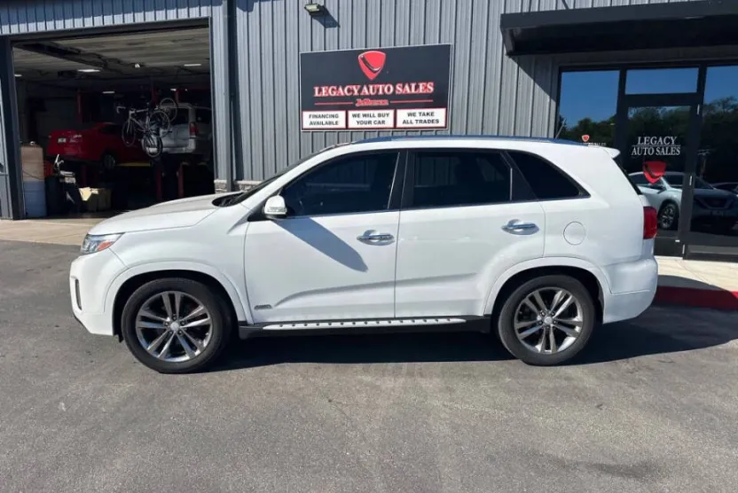 2014 Kia Sorento SX photo 1