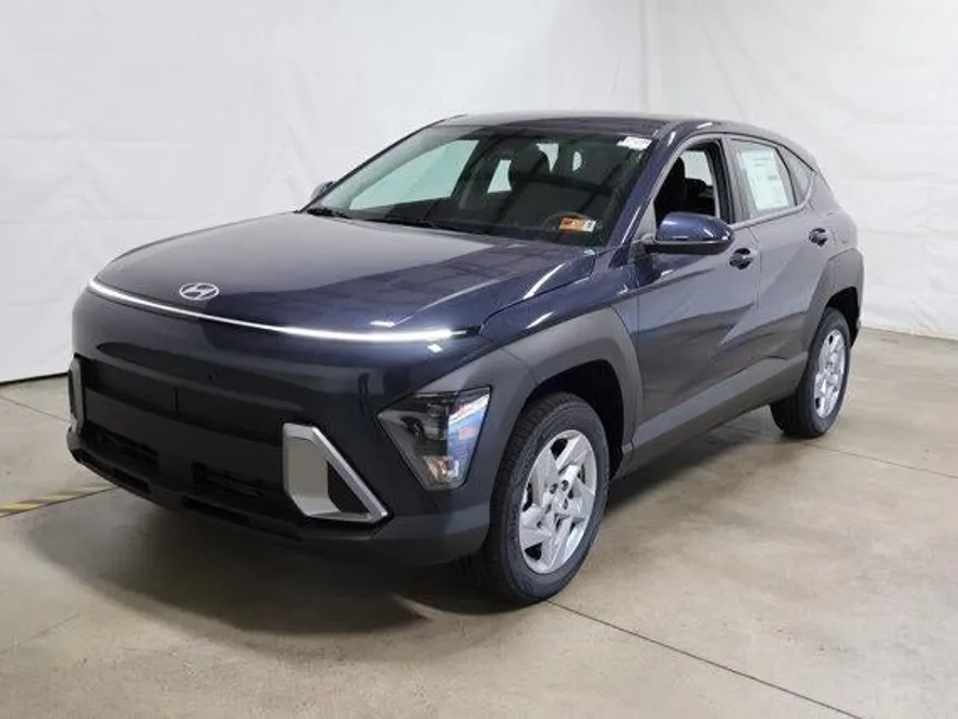 2026 Hyundai Kona SE photo 1