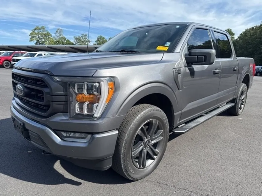 2022 Ford F-150 XLT photo 1