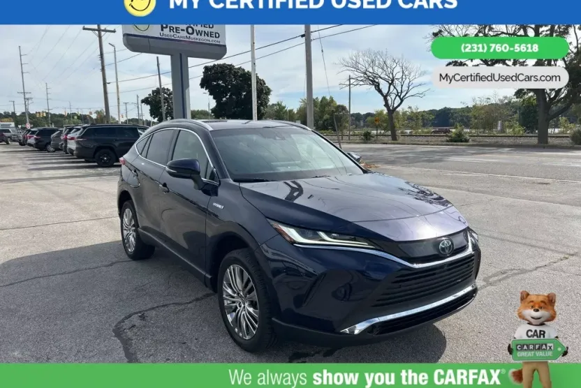 2021 Toyota Venza LE photo 1