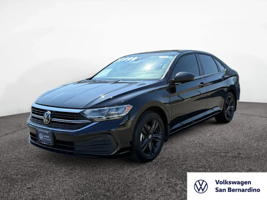 2023 Volkswagen Jetta SE photo 1