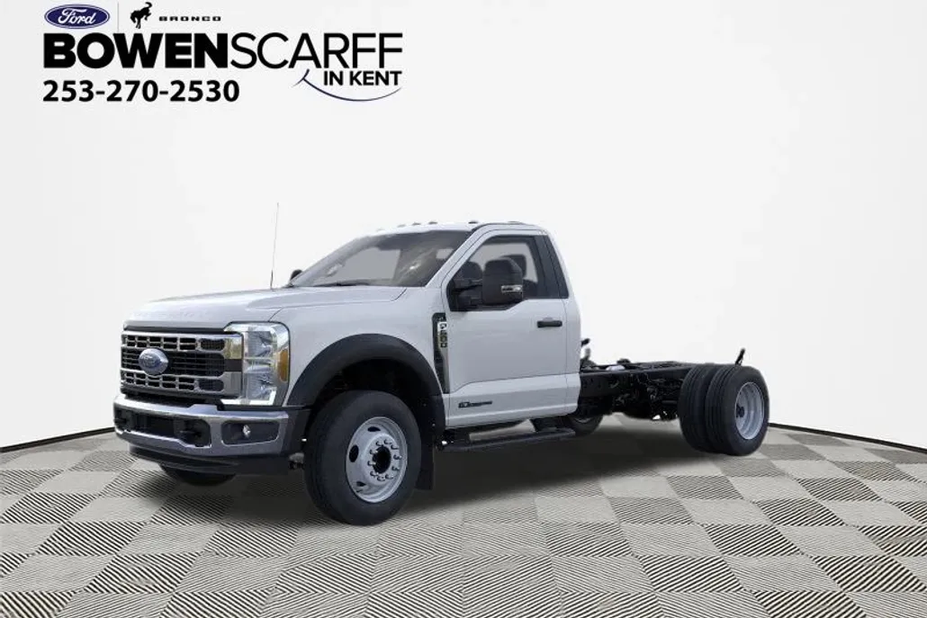 2025 Ford F-600 photo 1