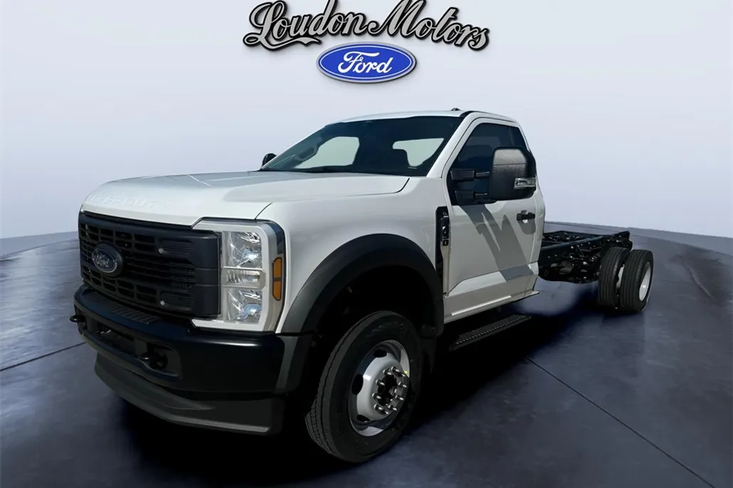 2024 Ford F-450 XL photo 1