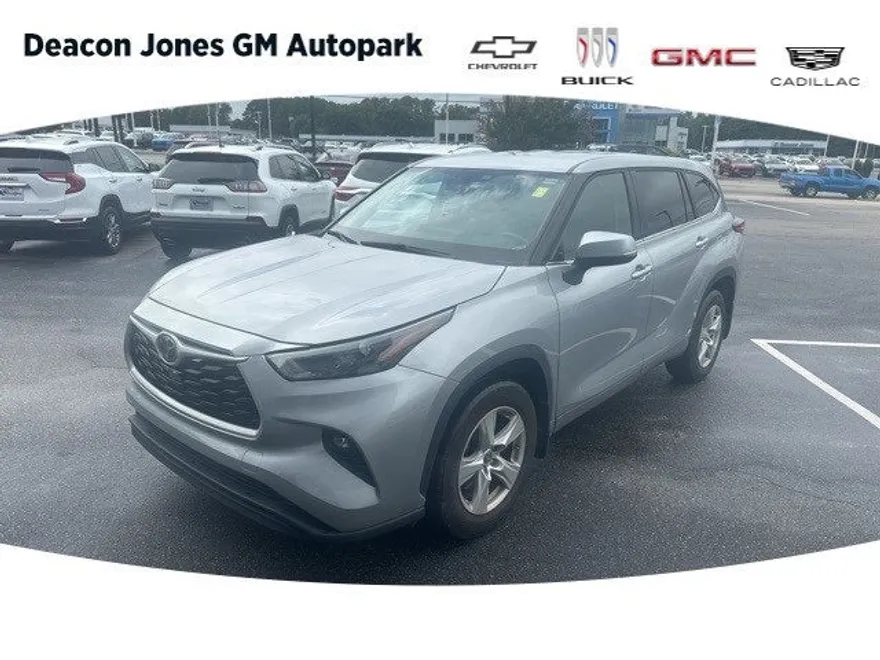 2023 Toyota Highlander L photo 1