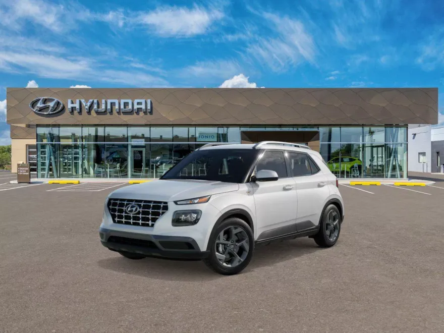2025 Hyundai Venue SEL photo 1