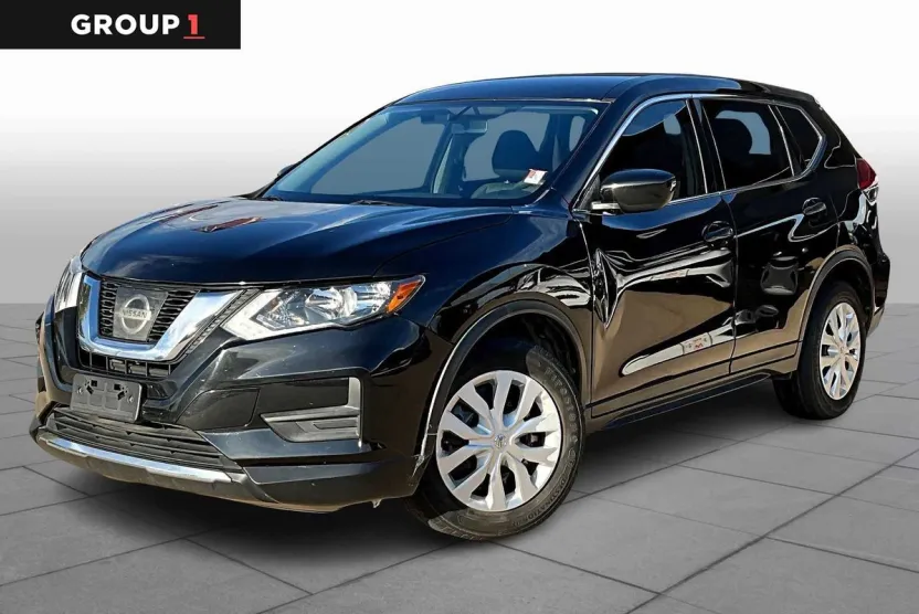 2017 Nissan Rogue S photo 1