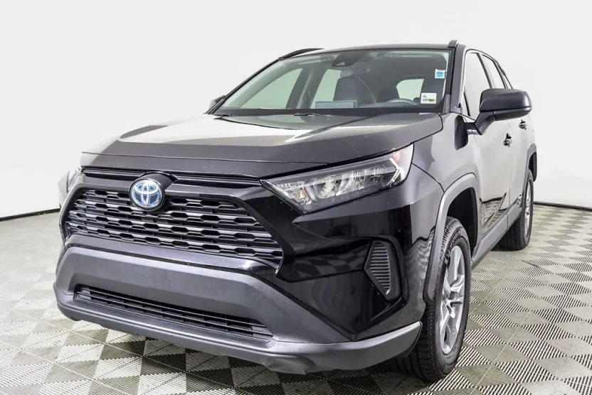 2022 Toyota RAV4 Hybrid LE photo 1