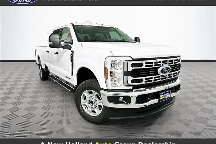2026 Ford F-350 XLT photo 1