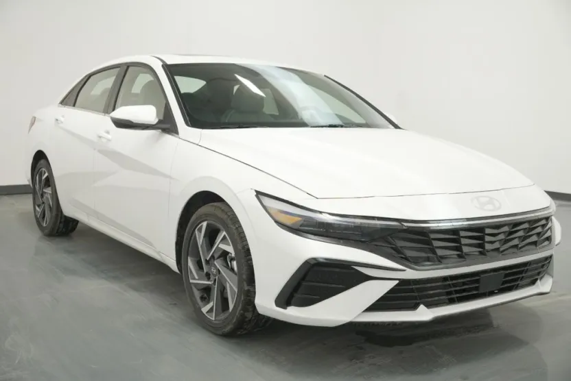 2025 Hyundai Elantra Hybrid Limited photo 1