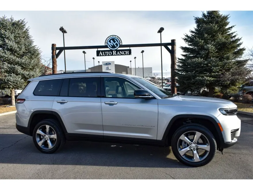 2025 Jeep Grand Cherokee Limited photo 1