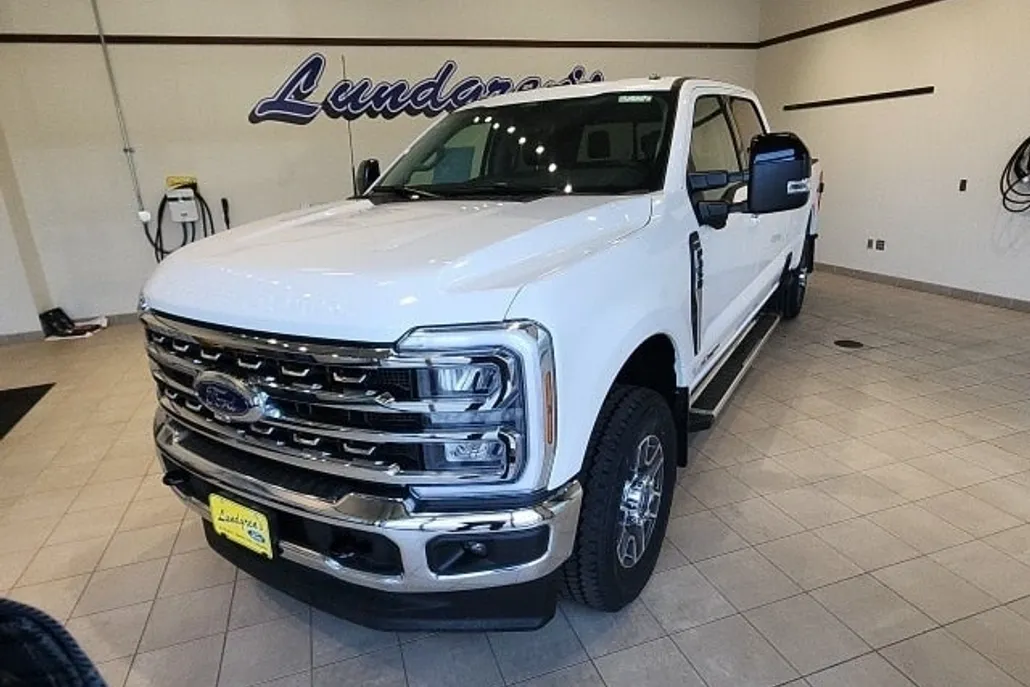 2025 Ford F-350 photo 1