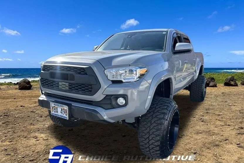 2021 Toyota Tacoma SR5 Double Cab V6 photo 1