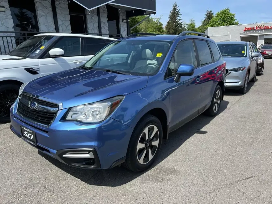 2018 Subaru Forester 2.5i Premium photo 1