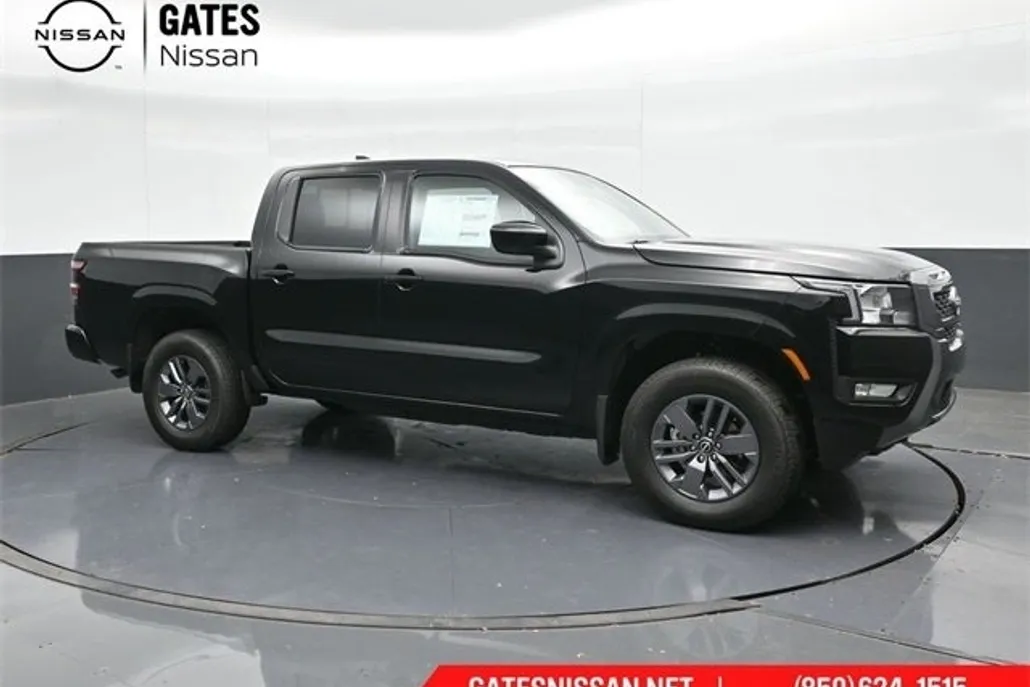 2025 Nissan Frontier Crew Cab SV photo 1