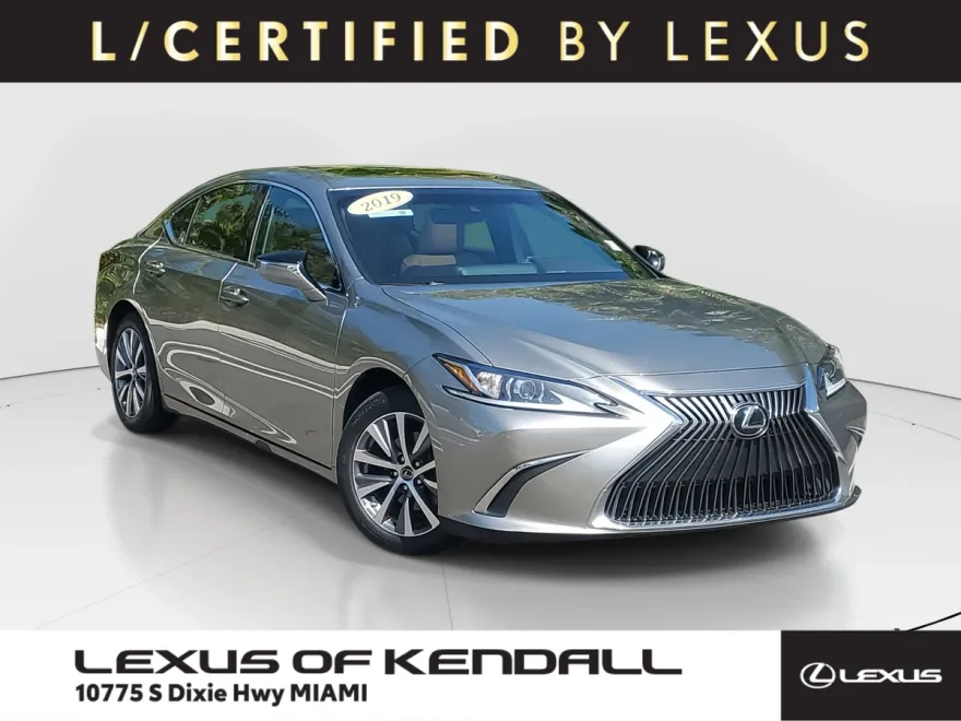 2019 Lexus ES 350 photo 1