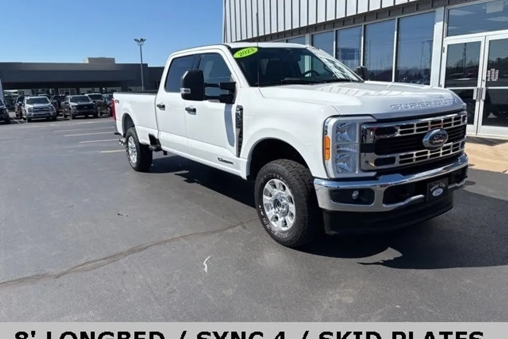 2023 Ford F-250 photo 1