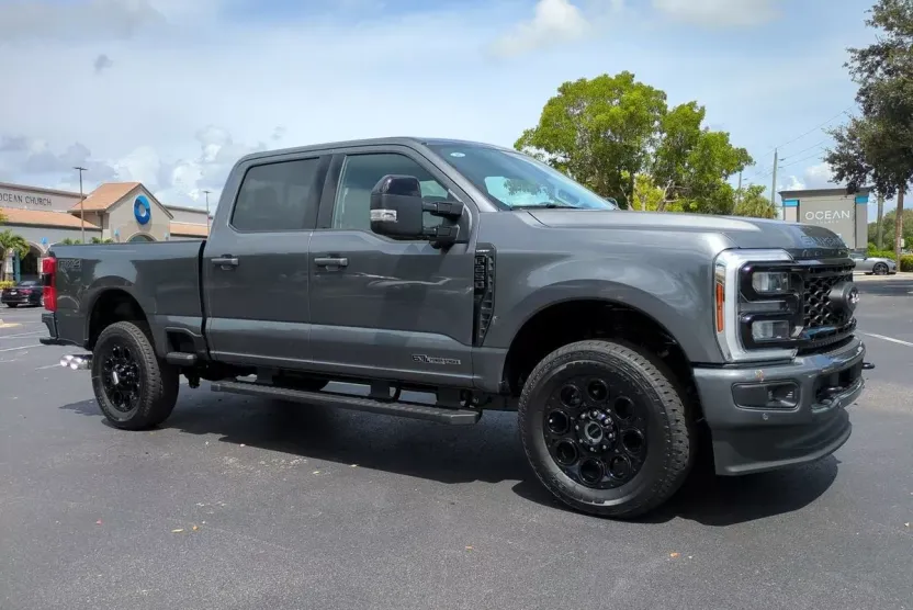 2026 Ford F-250 photo 1