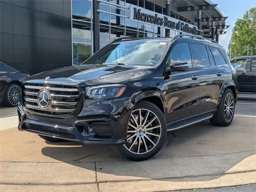 2025 Mercedes Benz GLS 580 4MATIC photo 1