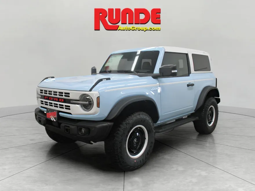 2024 Ford Bronco Heritage Limited First Edition photo 1
