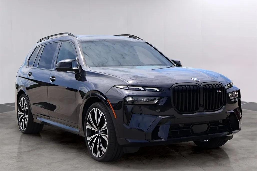 2023 Bmw X7 M60i photo 1