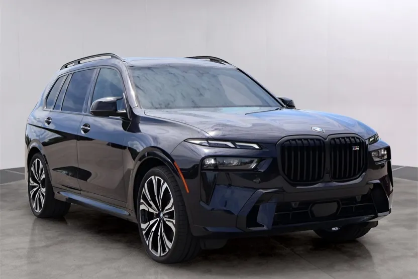 2023 Bmw X7 M60i photo 1