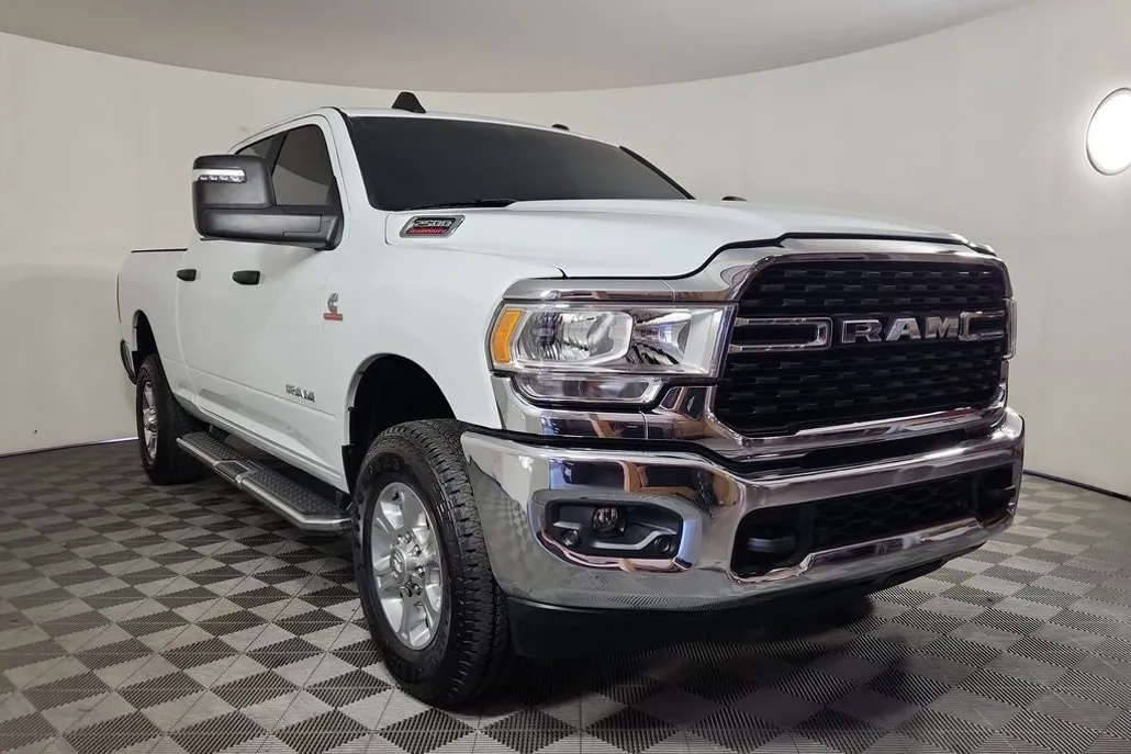 2024 Ram 2500 Big Horn photo 1