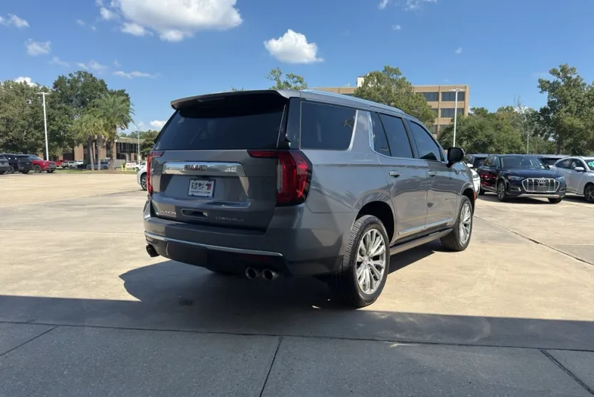 2021 Gmc Yukon Denali photo 1