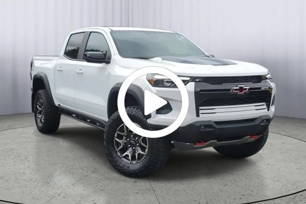 2023 Chevrolet Colorado ZR2 photo 1