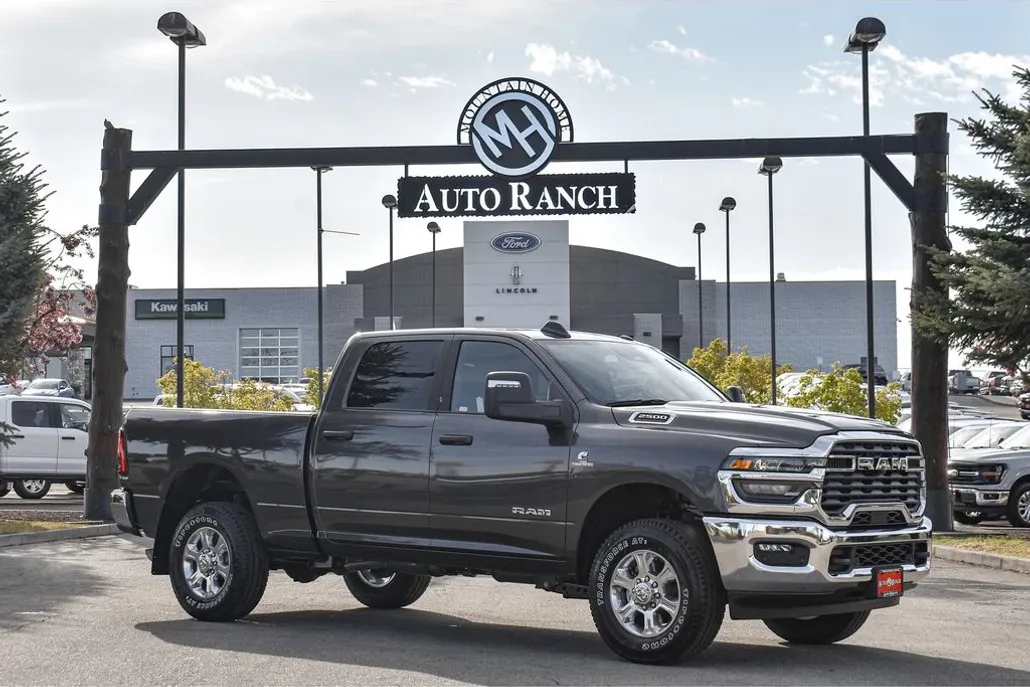 2025 Ram 2500 Big Horn photo 1