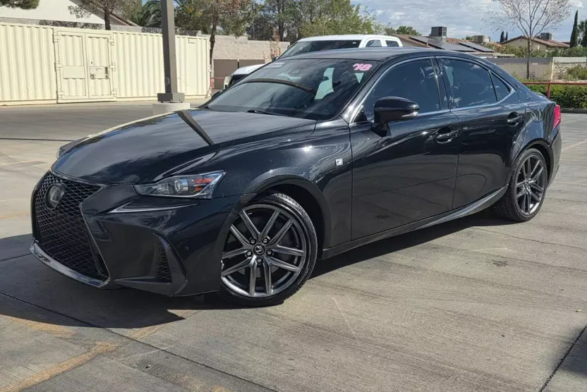 2018 Lexus IS 350 F SPORT photo 1