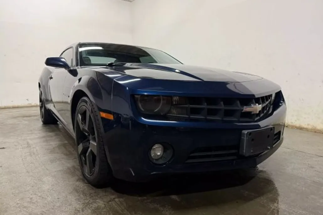 2011 Chevrolet Camaro Coupe photo 1