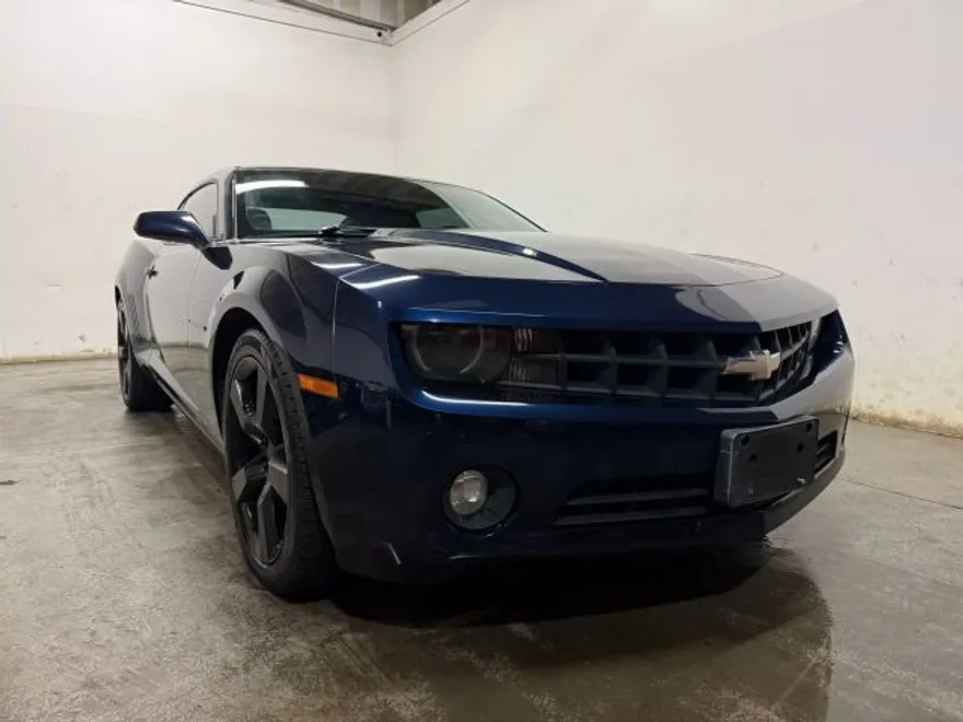 2011 Chevrolet Camaro Coupe photo 1