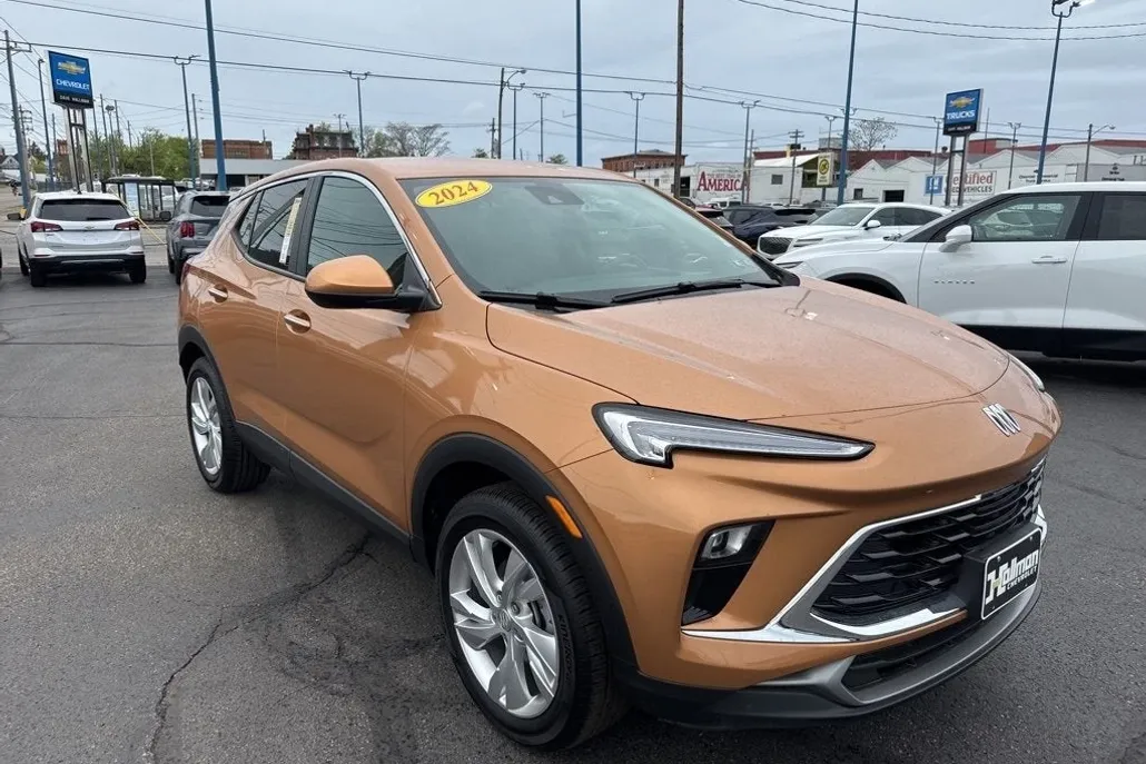 2024 Buick Encore GX Preferred photo 1