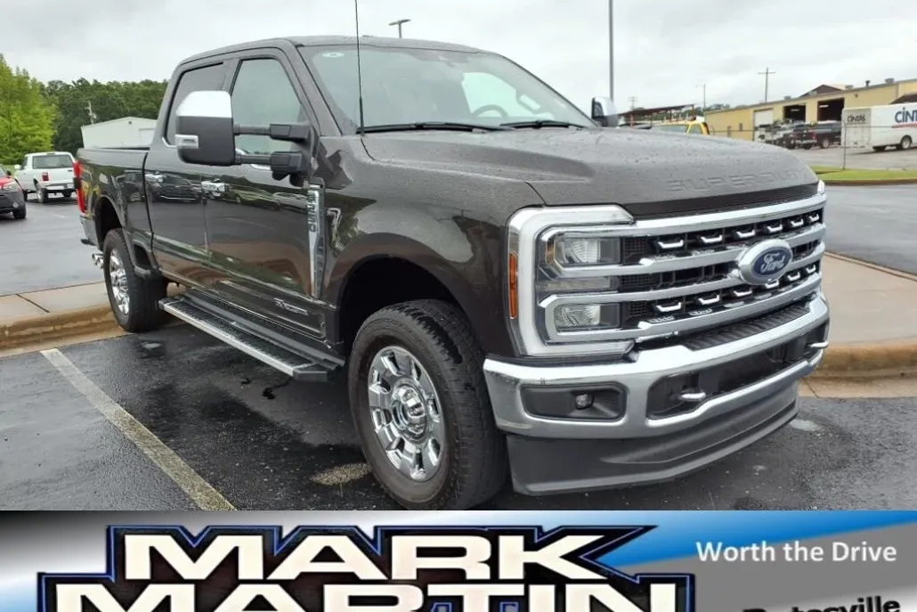 2024 Ford F-250 Lariat photo 1