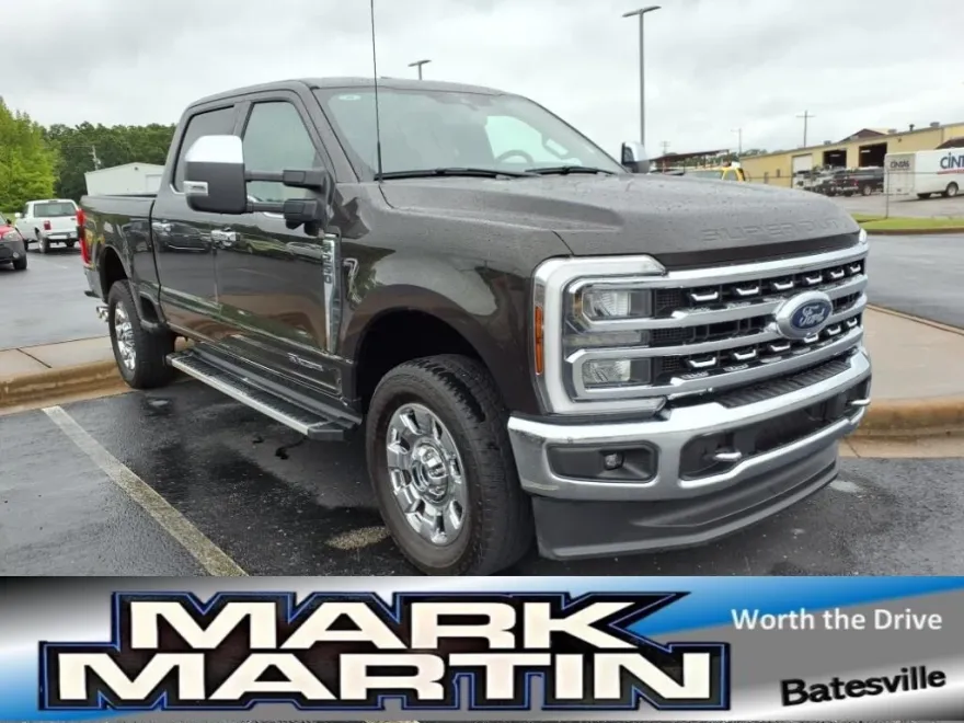 2024 Ford F-250 Lariat photo 1