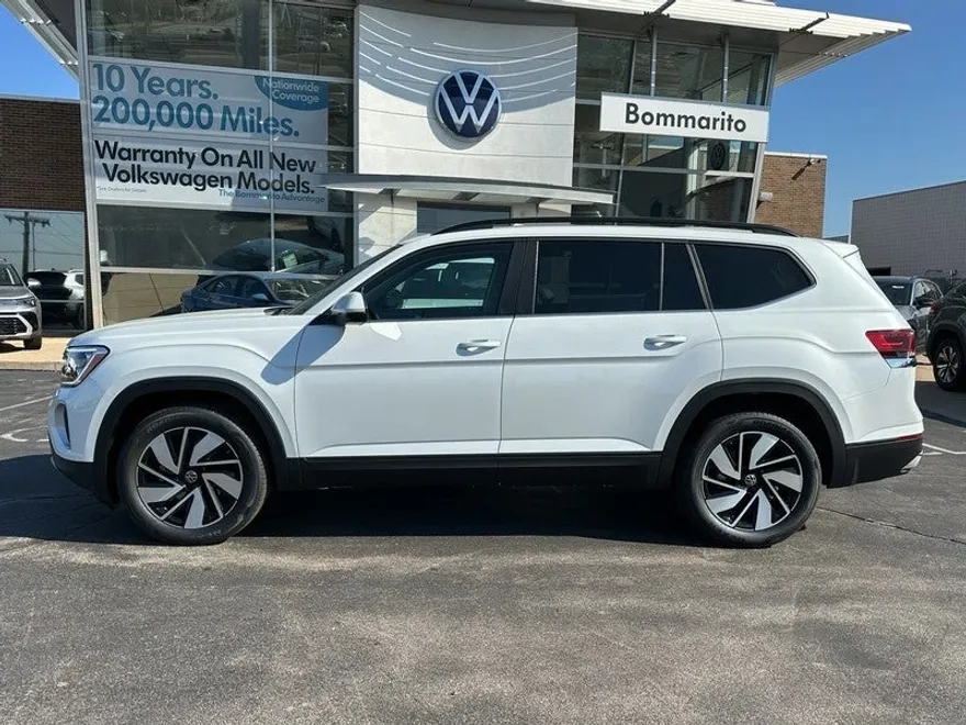 2026 Volkswagen Atlas SE Technology photo 1