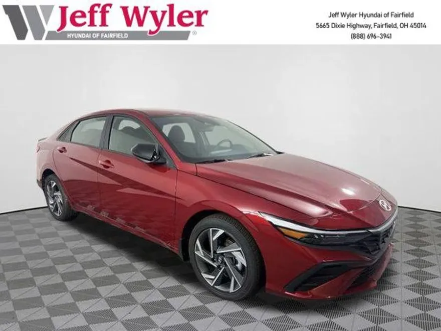 2025 Hyundai Elantra SEL Sport photo 1