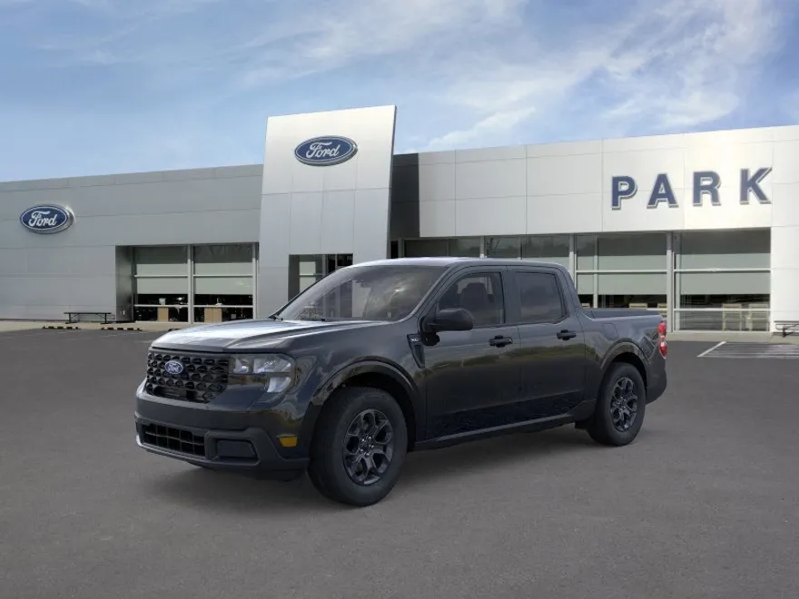 2025 Ford Maverick XLT photo 1