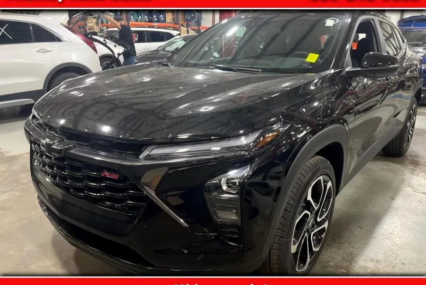 2025 Chevrolet Trax photo 1