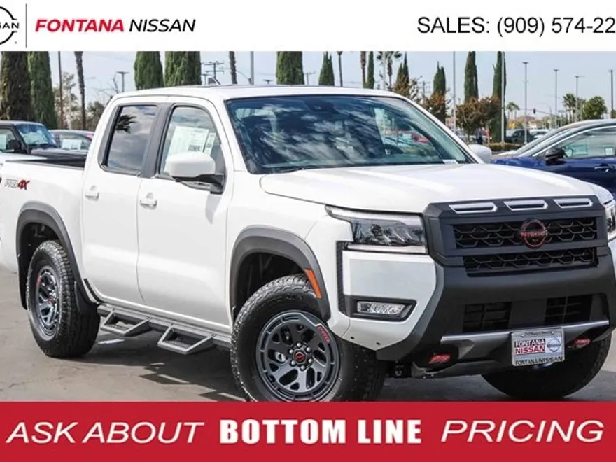 2026 Nissan Frontier Crew Cab PRO-4X photo 1