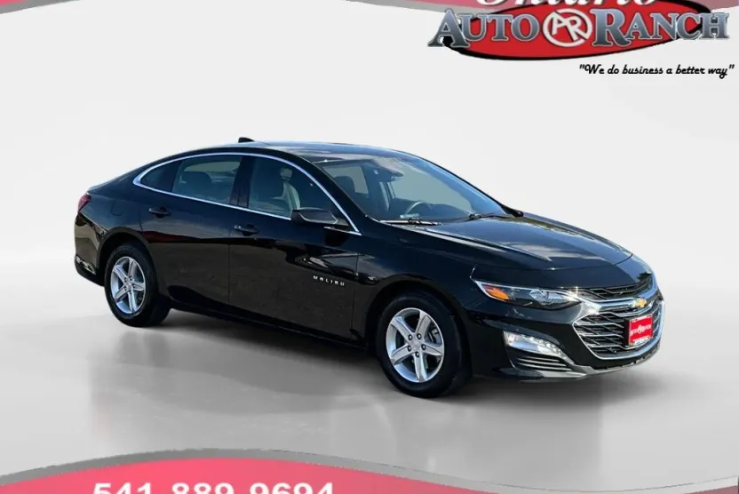 2024 Chevrolet Malibu 1LT photo 1
