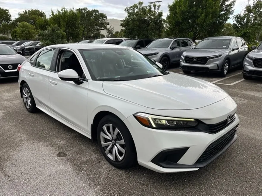 2022 Honda Civic LX photo 1