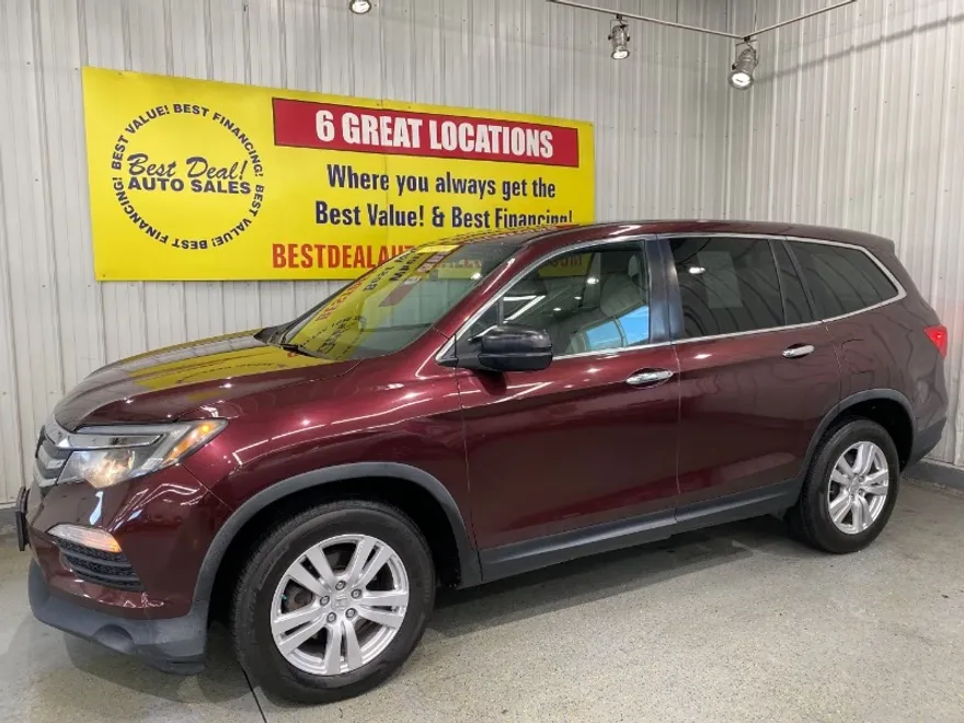 2016 Honda Pilot LX photo 1